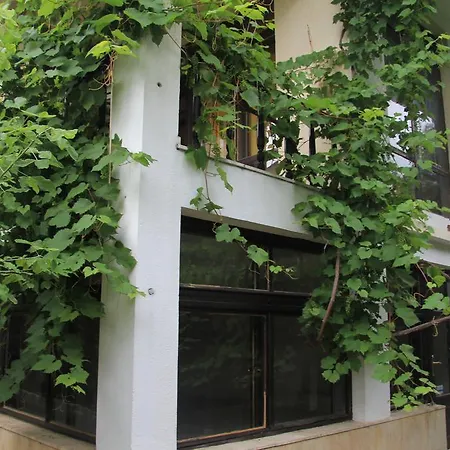 Zora 2* Varna