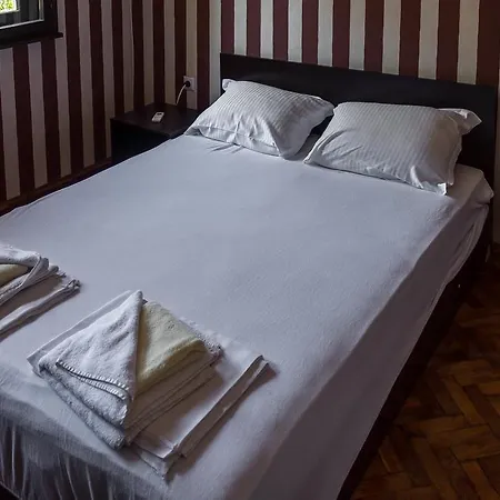 Guest house Zora Varna